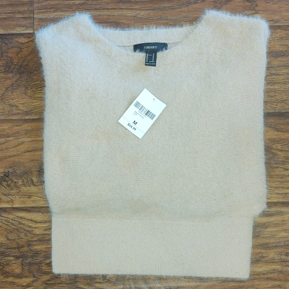 Sweater - Picture 5 of 5